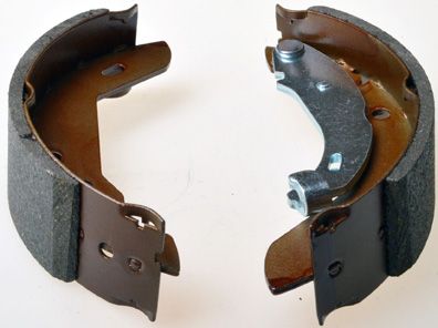 DENCKERMANN B120060 Brake Shoe Set