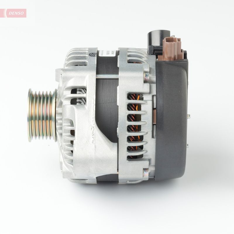 DENSO DAN1041 Alternator