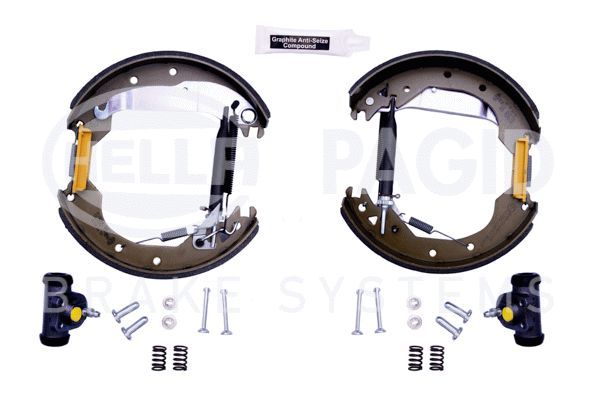 HELLA PAGID 8DB 355 004-301 Brake Shoe Set