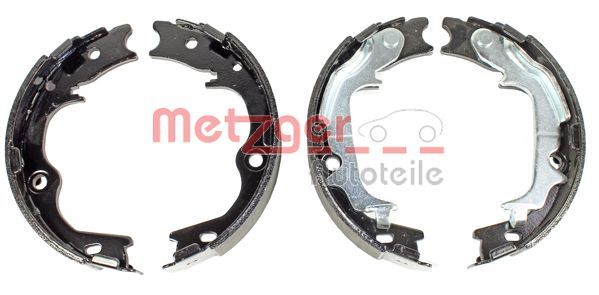 METZGER MG 136 Brake Shoe Set, parking brake