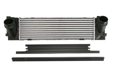 Charge Air Cooler THERMOTEC DAB027TT