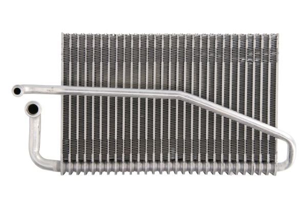 THERMOTEC KTT150037 Evaporator, air conditioning