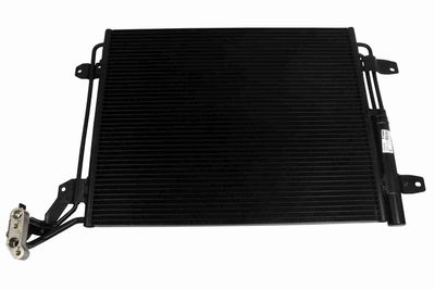 Condenser, air conditioning VEMO V15-62-1038