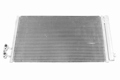 Condenser, air conditioning VEMO V20-62-1024