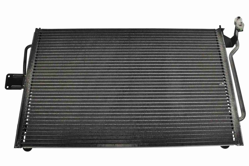 VEMO V40-62-0001 Condenser, air conditioning